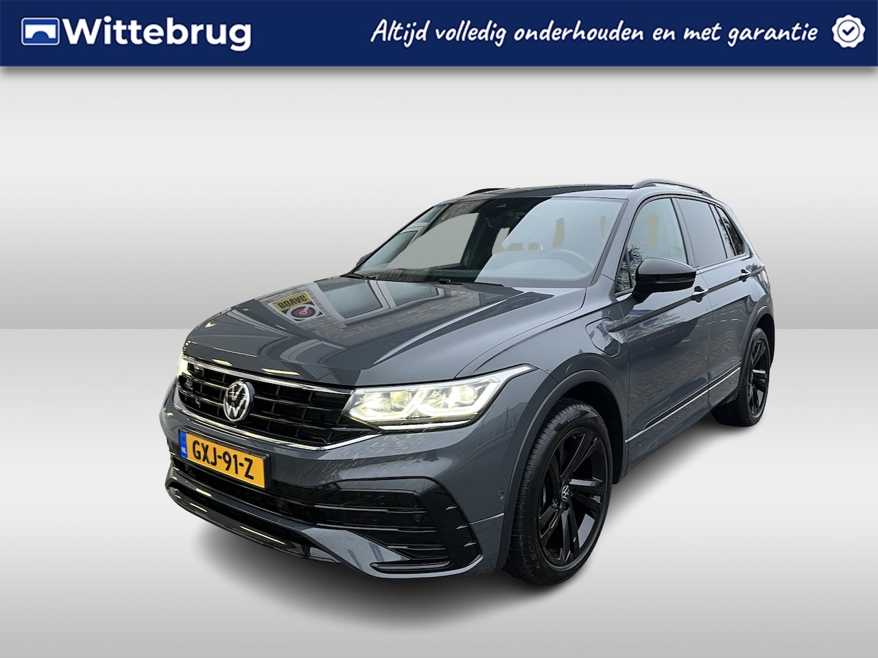 Volkswagen Tiguan - 1.4 TSI eHybrid 2x R-Line / AUTOMAAT/ TREKHAAK/ CAMERA/ PARK. SENSOREN/ DODE HOEK/ ELEK. A - AutoWereld.nl