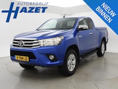 Toyota HiLux - 2.4 D-4D-F 150 PK 4X4 XTRA CAB COOL COMFORT + 3200 KG TREKHAAK / NAVIGATIE / DEALER ONDERH