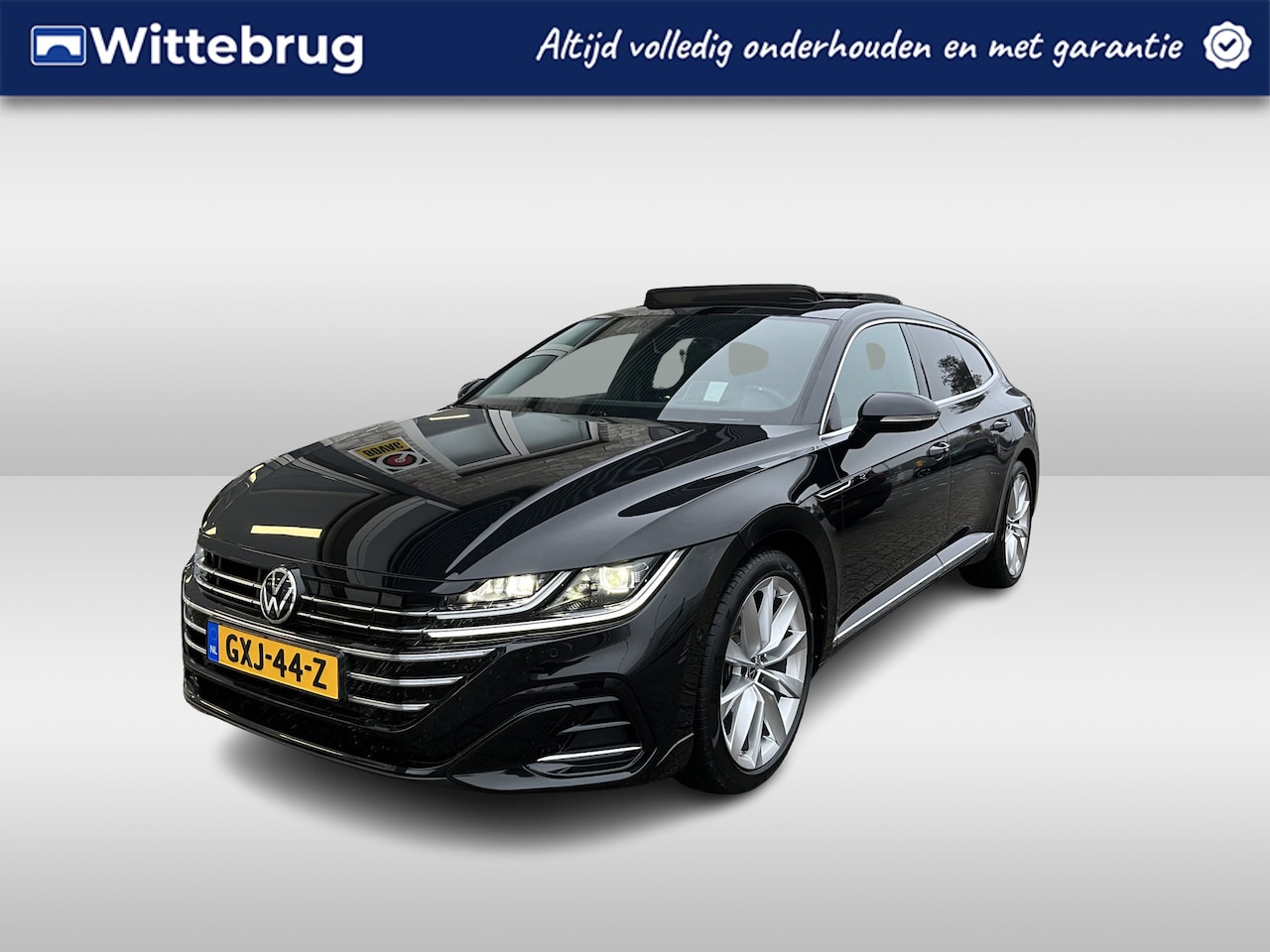 Volkswagen Arteon Shooting Brake - 1.4 TSI eHybrid 2x R-Line / AUTOMAAT/ TREKHAAK/ PANO/ LEDER/ 360 CAMERA/ CLIMA/ NAVI/ STOE - AutoWereld.nl