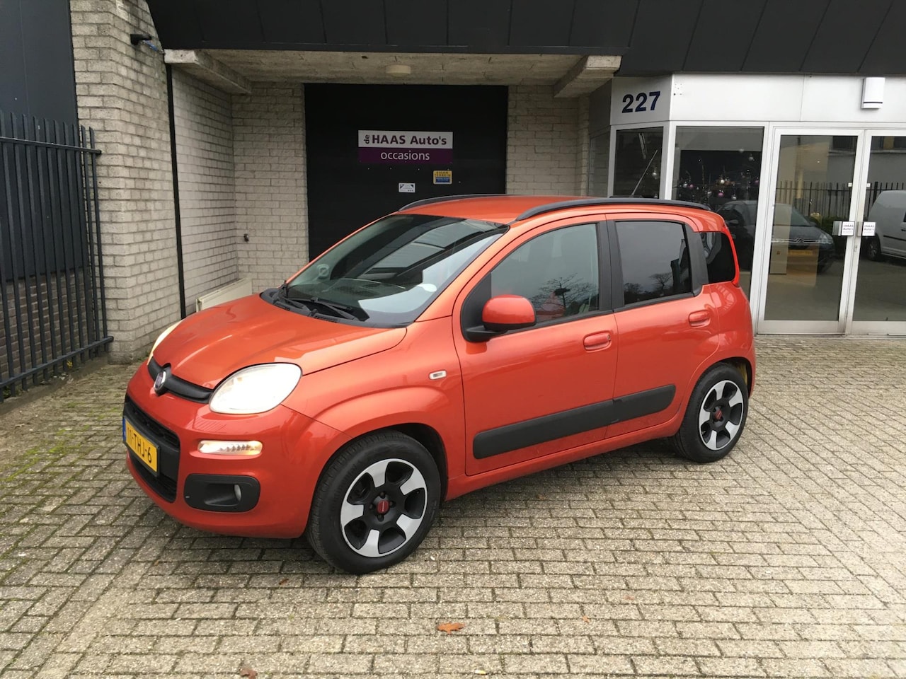 Fiat Panda - 0.9 TwinAir Lounge / APK DECEMBER 2025 / NIEUW MODELJAAR / NETTE STAAT - AutoWereld.nl