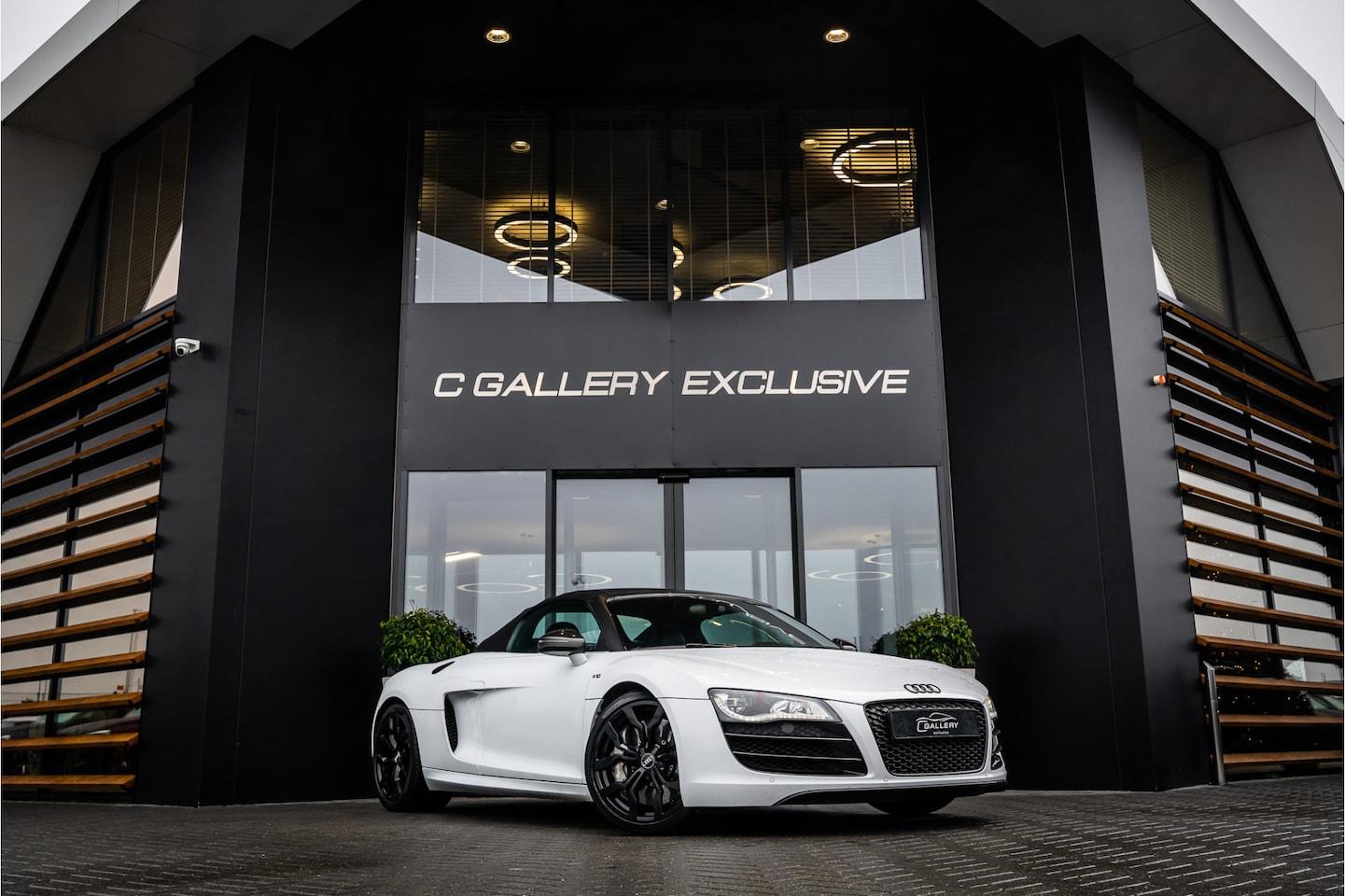 Audi R8 Spyder - 5.2 V10 FSI | Akrapovic | Keramisch  | B&O | Camera - AutoWereld.nl