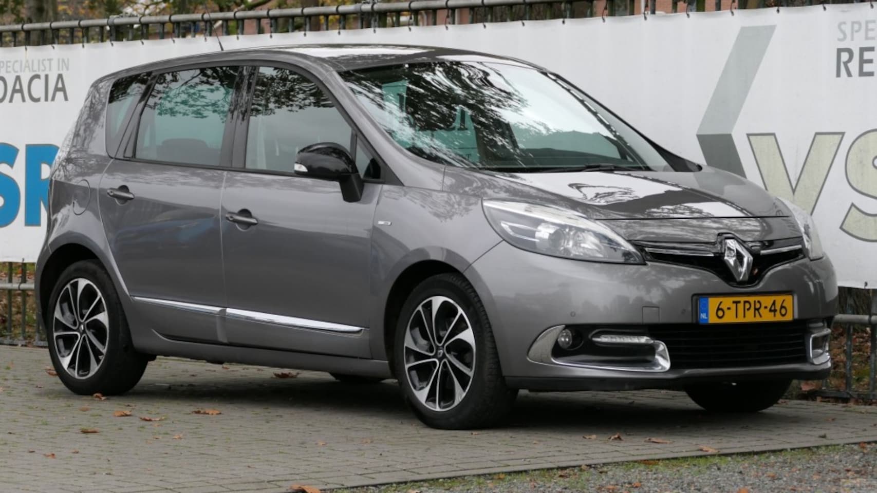 Renault Scénic - 2.0 140 CVT Automaat Bose - AutoWereld.nl