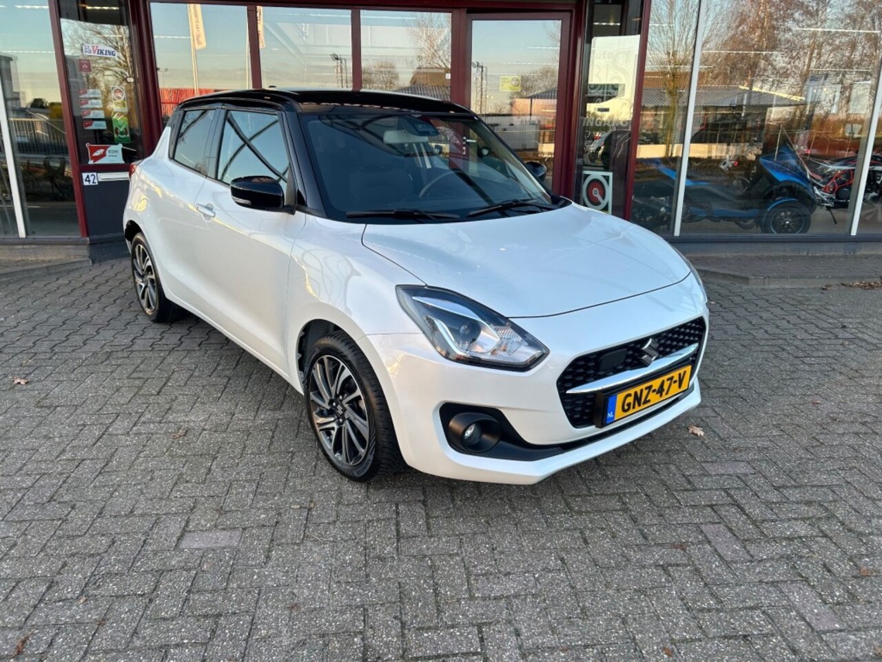 Suzuki Swift - 1.2 STYLE SMARTHYB. - AutoWereld.nl