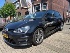 Volkswagen Golf - 1.4 TSI BNS ED. R-LINE APLE CAR PLAY