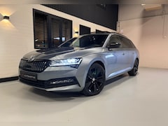 Skoda Superb Combi - 1.4 TSI iV 218 PK | Sportline | Pano | Chrystal Lighting | Sportstoelen | Memory | Keyless