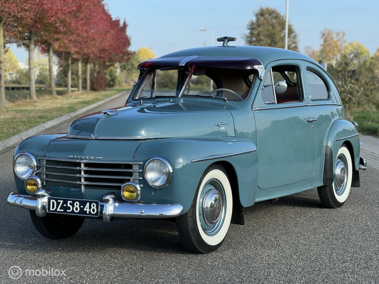 Volvo PV444 - DS 1952 Katterug Cuckoo Takgök - AutoWereld.nl