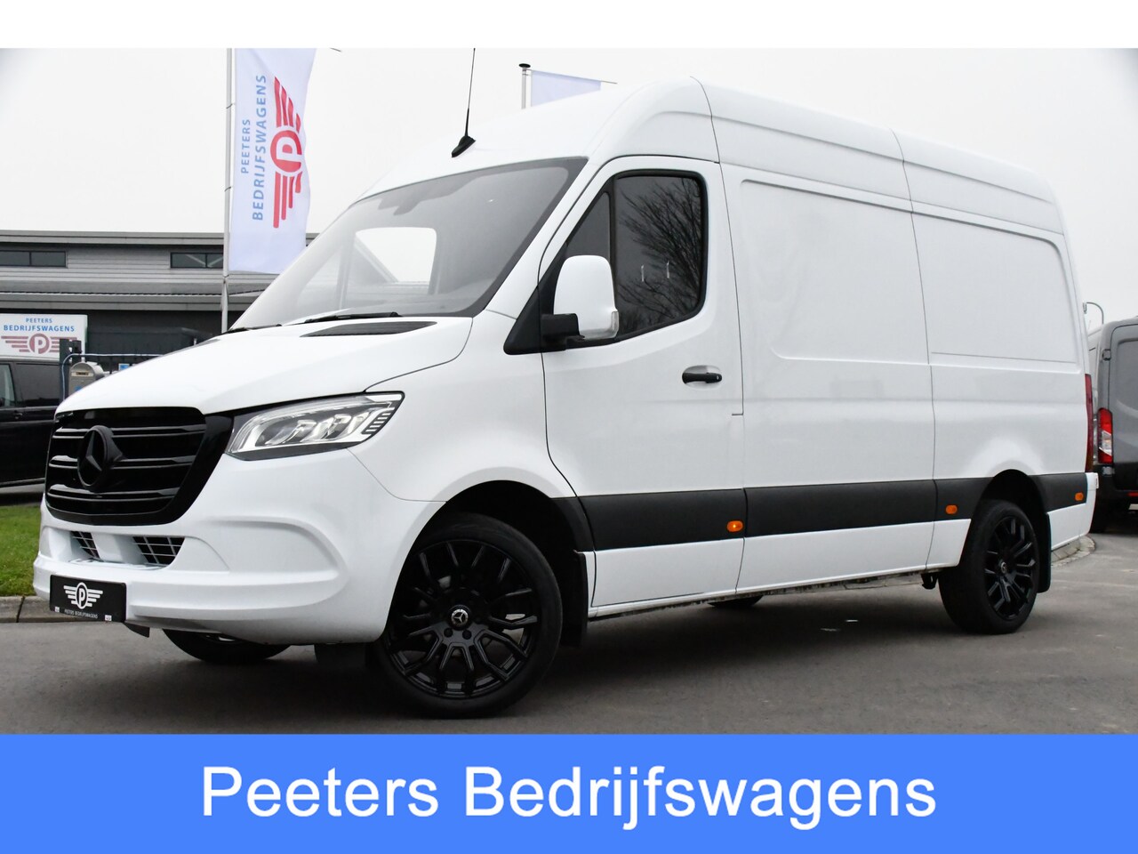 Mercedes-Benz Sprinter - 317 1.9 CDI L2H2 RWD PB Edition! Cruise, Camera, Carplay, LED, Automaat, Leder, Trekhaak, - AutoWereld.nl