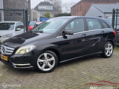 Mercedes-Benz B-klasse - 180 Ambition Automaat Leder/PDC