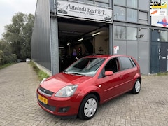 Ford Fiesta - 1.3-8V Cool & Sound Airco Elektrisch pakket Nieuwe APK NAP Rapport