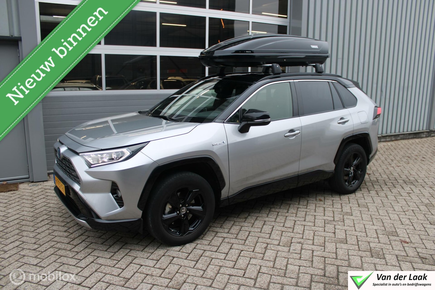 Toyota RAV4 - 2.5 Hybrid Bi-Tone Trekhaak 1e Eigenaar NL Auto JBL. - AutoWereld.nl