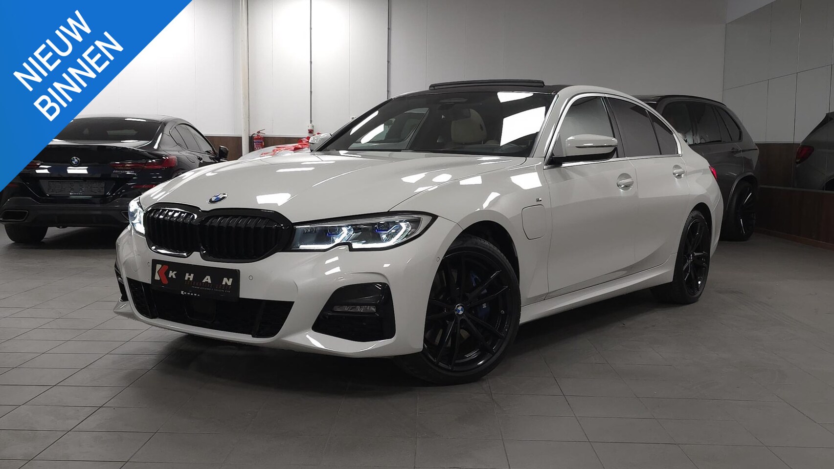 BMW 3-serie - 330e High Executive M-sport PANO|HEAD-UP|MEMORY|LEDER|CAMERA|FULL OPTION - AutoWereld.nl