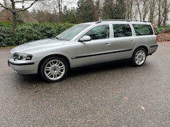 Volvo V70 - 2.3 T-5 Geartronic Volvo V70 2.3 T5 250pk 67102km Leder Navi PDC " UNIEK " TOP