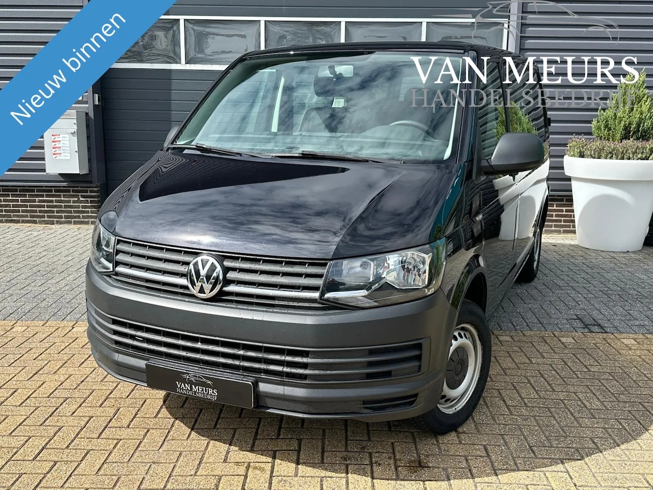 Volkswagen Transporter - 2.0 TDI L1H1 Comfortline 2.0 TDI L1H1 Comfortline, Dubbel cabine, trekhaak, airco, apk 02-2025 - AutoWereld.nl