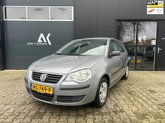 Volkswagen Polo - 1.2-12V Trendline|Airco|APK|Trekhaak