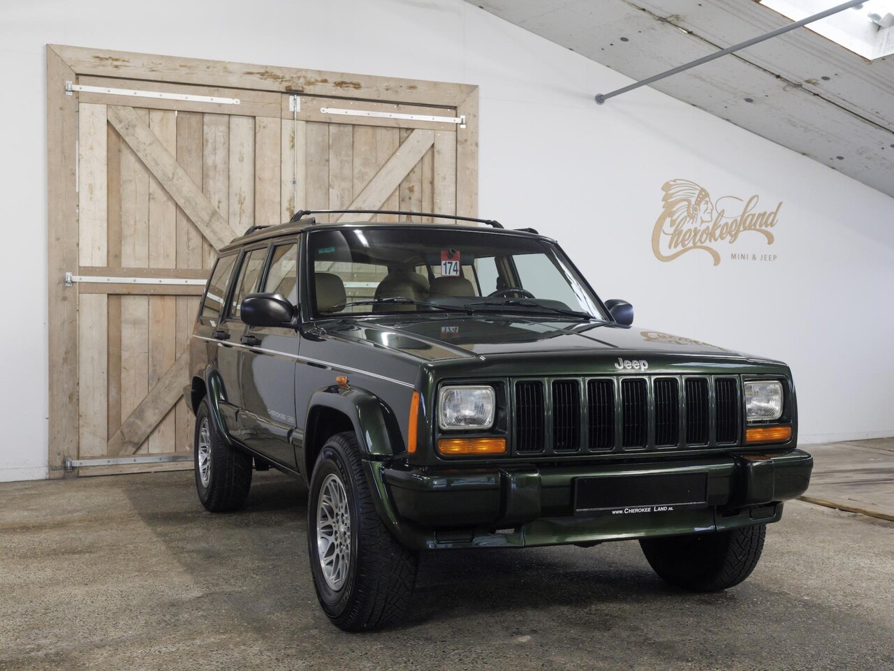 Jeep Cherokee - XJ - Cherokee 174 BTW verrekenbaar - AutoWereld.nl