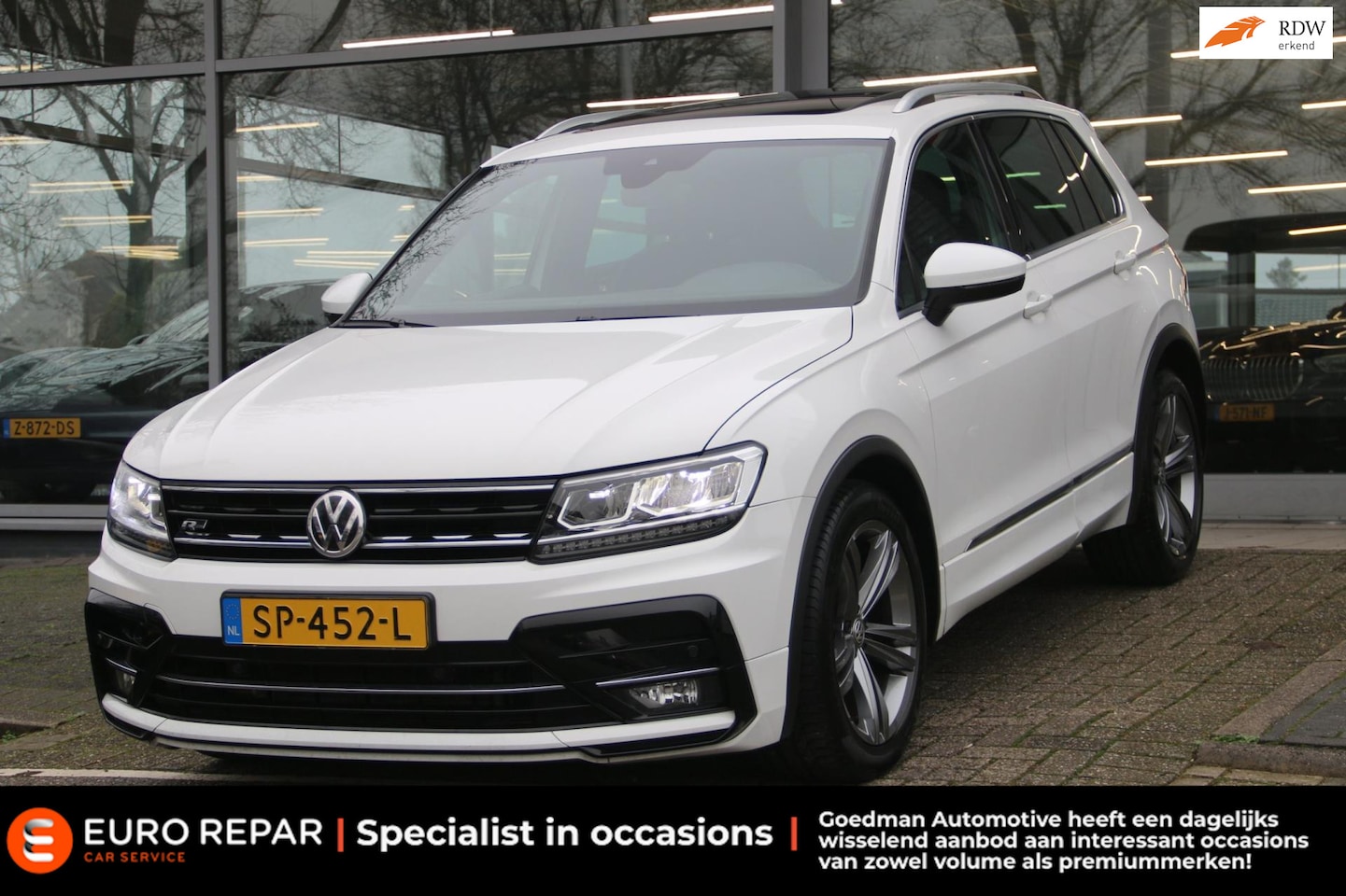 Volkswagen Tiguan - 2.0 TDI Highline R-LINE PANO EXPORT PRICE! - AutoWereld.nl