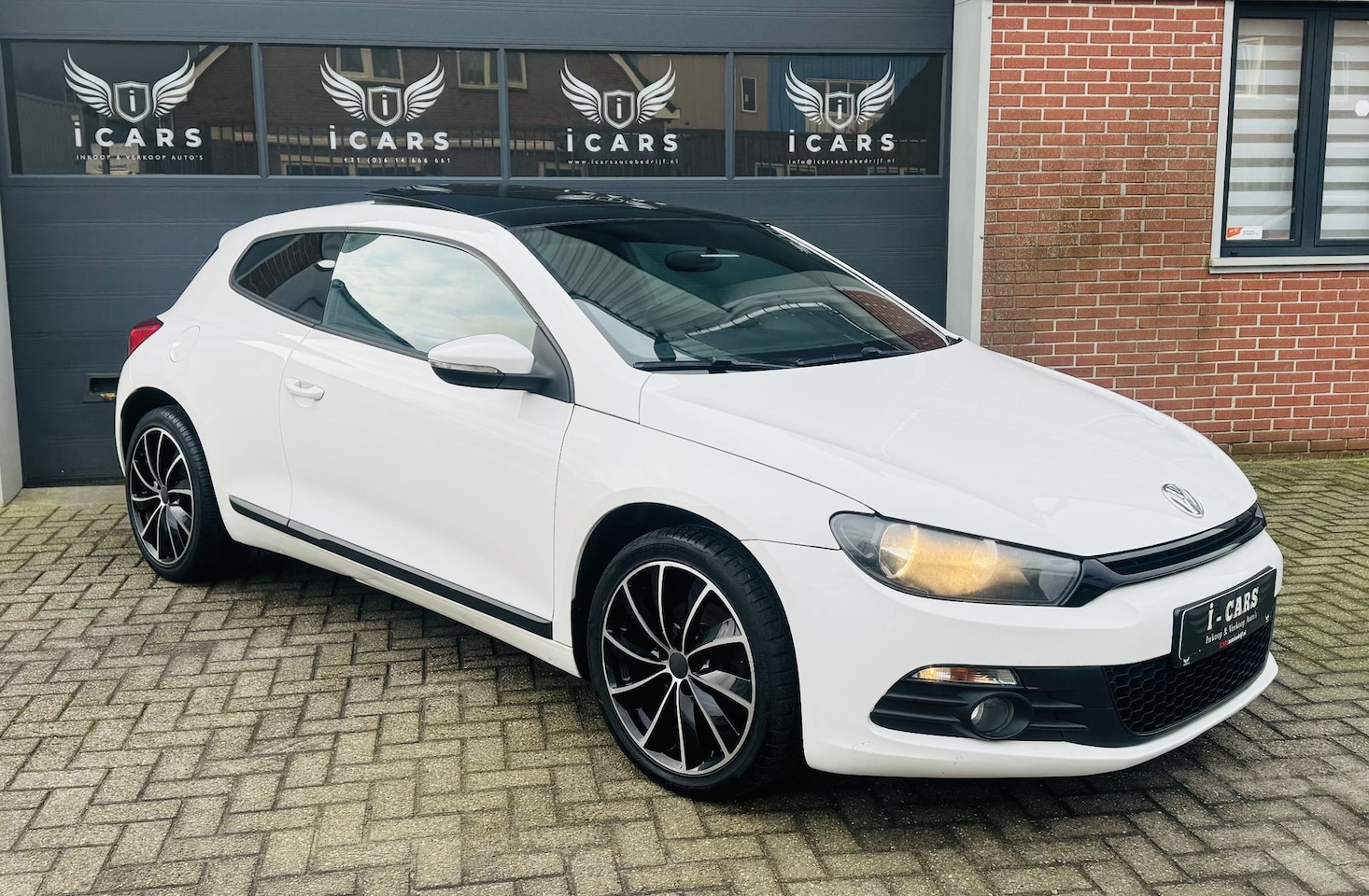 Volkswagen Scirocco - 1.4 TSI 2e eigenaar Panorama PDC - AutoWereld.nl