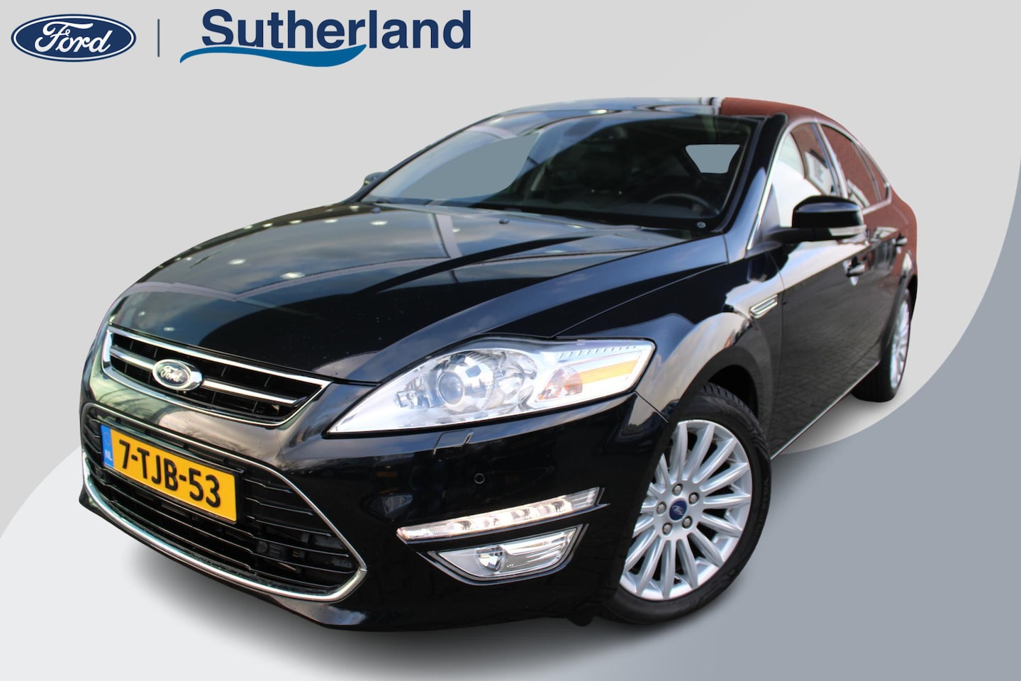 Ford Mondeo - 1.6 EcoBoost Platinum | Trekhaak | Xenon | Climate Control | Achterspoiler | 17 Inch Licht - AutoWereld.nl