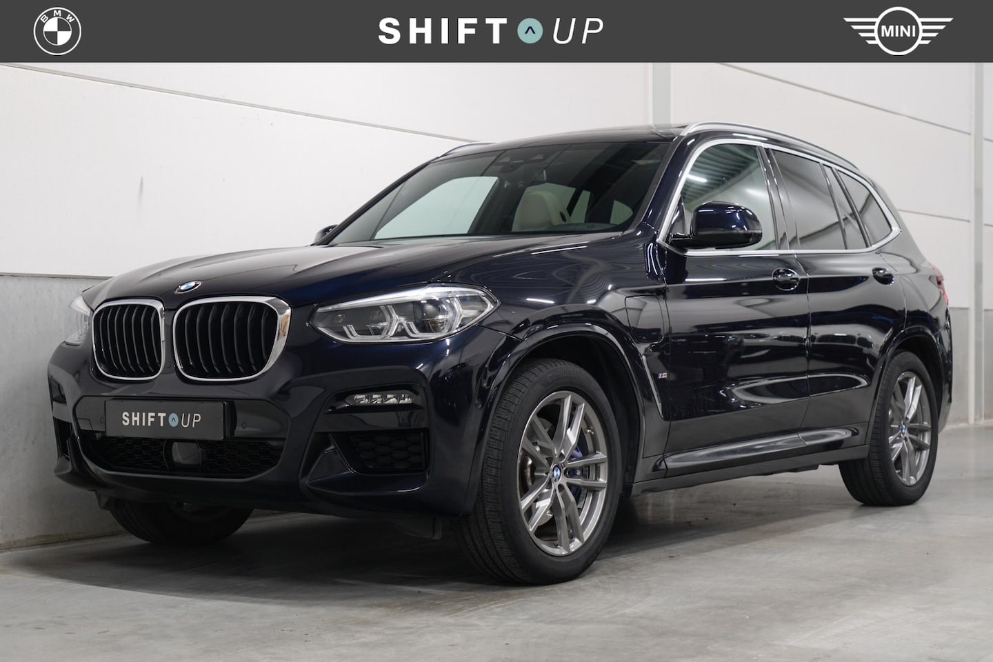 BMW X3 - xDrive30e M-Sport | Panoramadak | Head Up | Harman Kardon - AutoWereld.nl