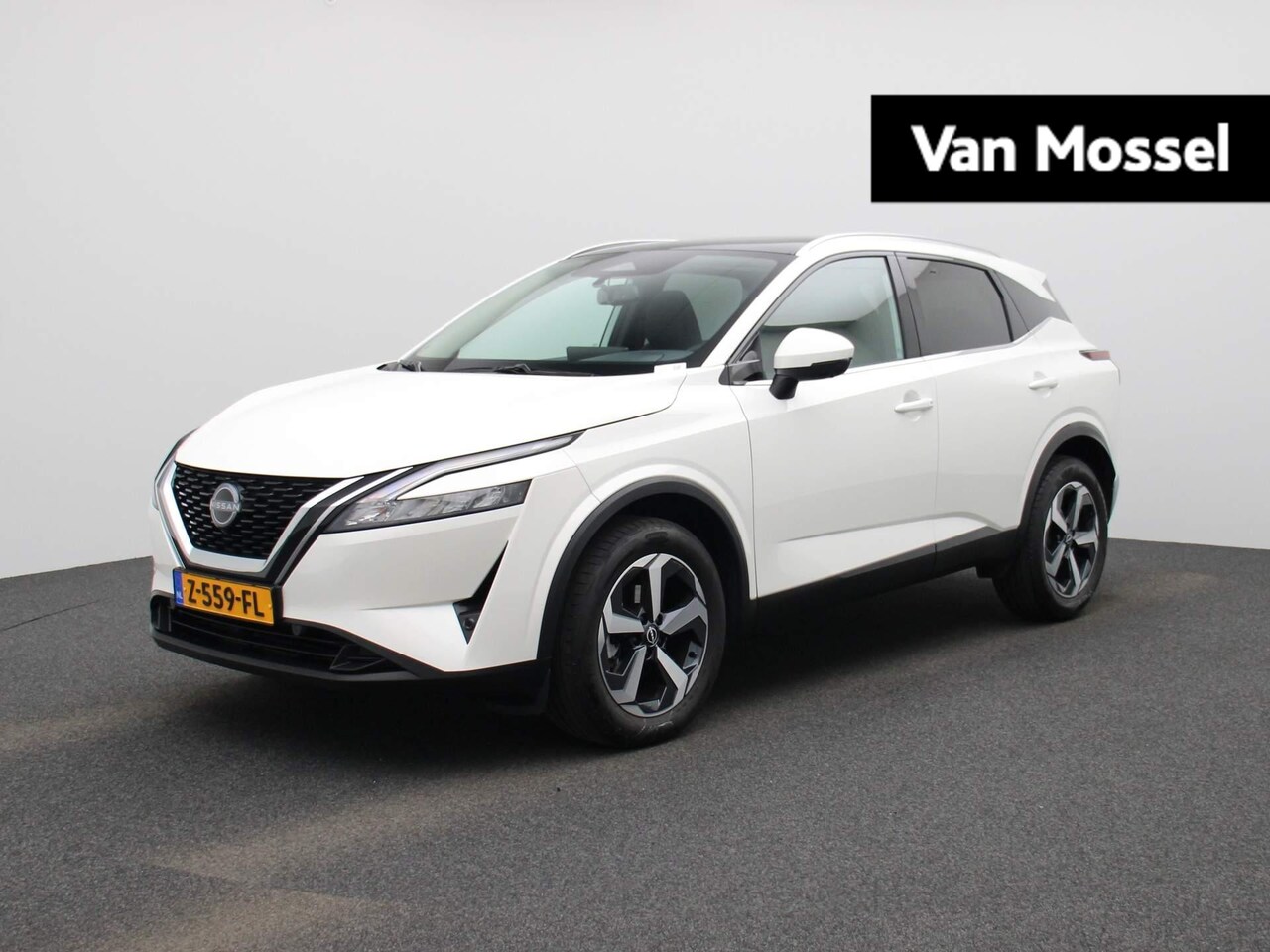 Nissan Qashqai - 1.3 MHEV Xtronic N-Connecta 158pk | Automaat | Panoramadak | Navigatie | Adaptieve Cruise - AutoWereld.nl