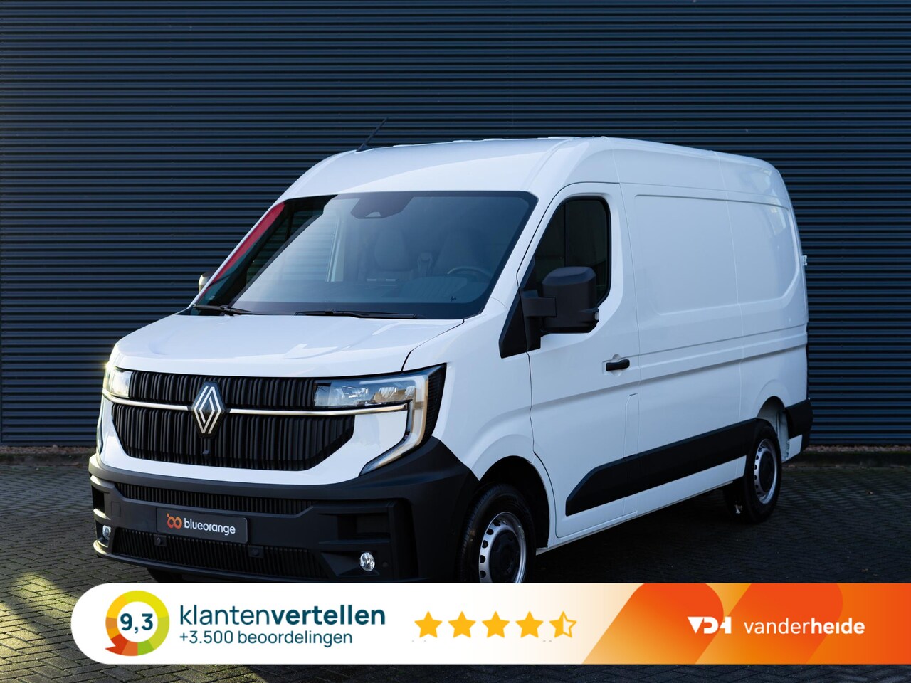 Renault Master - 2.0 dCi 150PK L2H2 handgeschakeld Led, achteruitrijcamera, Lane assist, 2500kg trekgewicht - AutoWereld.nl