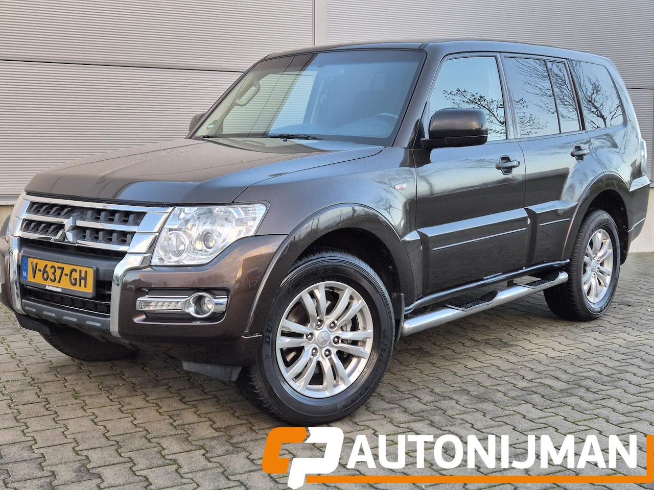 Mitsubishi Pajero - 3.2 DI-D Side Window / 1e eigenaar Ex.BTW - AutoWereld.nl