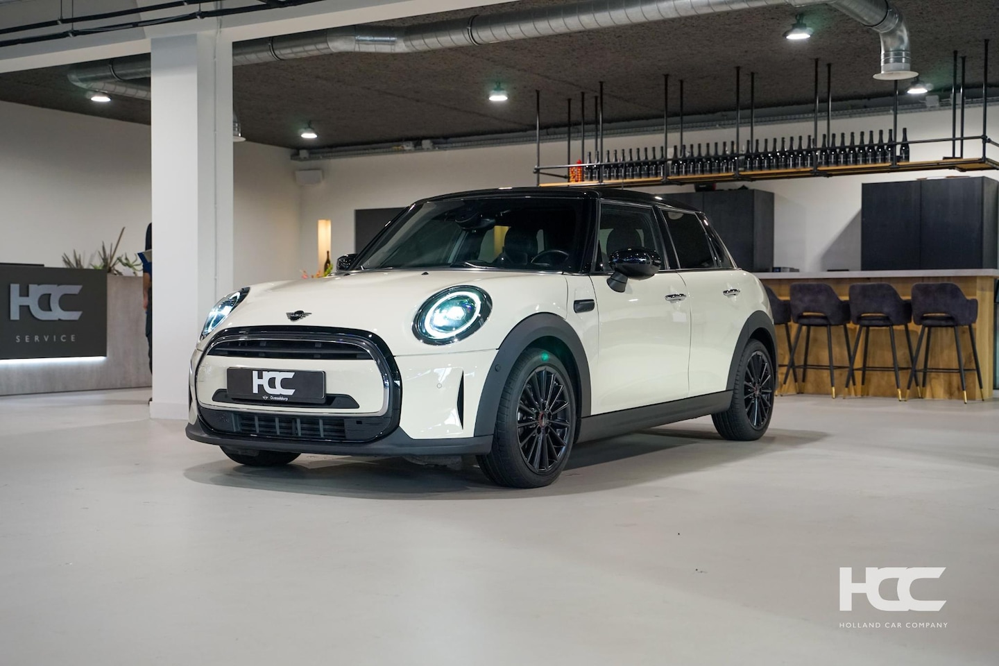 MINI John Cooper Works - One JCW | Harman Kardon | Head Up | Stoel+Stuurverwarm - AutoWereld.nl