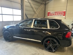 Porsche Cayenne - 4.5 TURBO