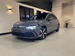 Volkswagen Golf - 1.4 eHybrid GTE | Pano | Cam | IQ - light | Dodehoekherkenning | CarPlay | Sfeerverlichtin