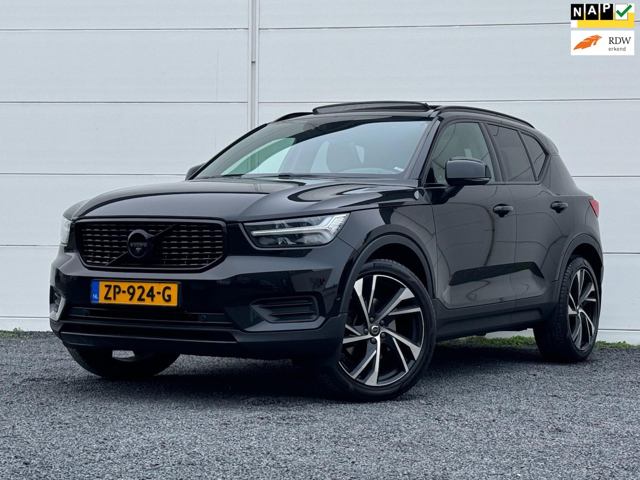 Volvo XC40 - 2.0 T4 R-Design Org NL Pano HK 360 Cam Trekhaak Dodehoekdetectie Lane assist Sportonderste - AutoWereld.nl