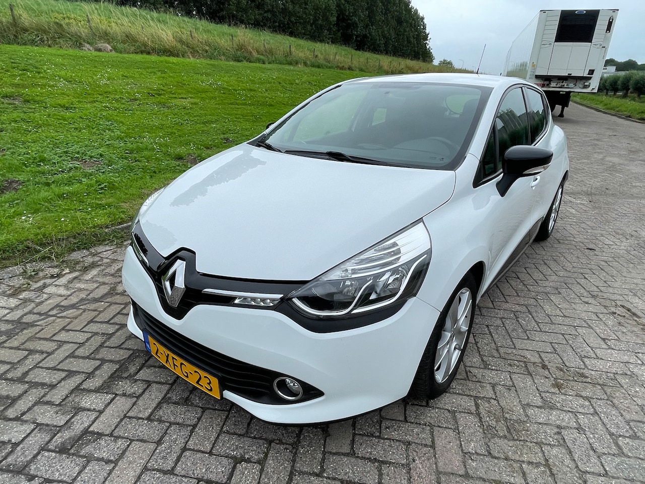 Renault Clio - 0.9 TCe ECO Dynamique Navi, Cruise,Airco, NAP - AutoWereld.nl