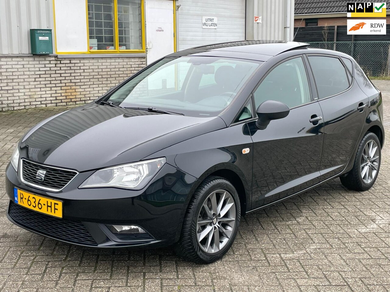 Seat Ibiza - 1.2 TSI 105 PK Bj 2014 ITech Sport 5 Deurs Ecc Airco Panoramadak Leder Pdc Cruise Control - AutoWereld.nl