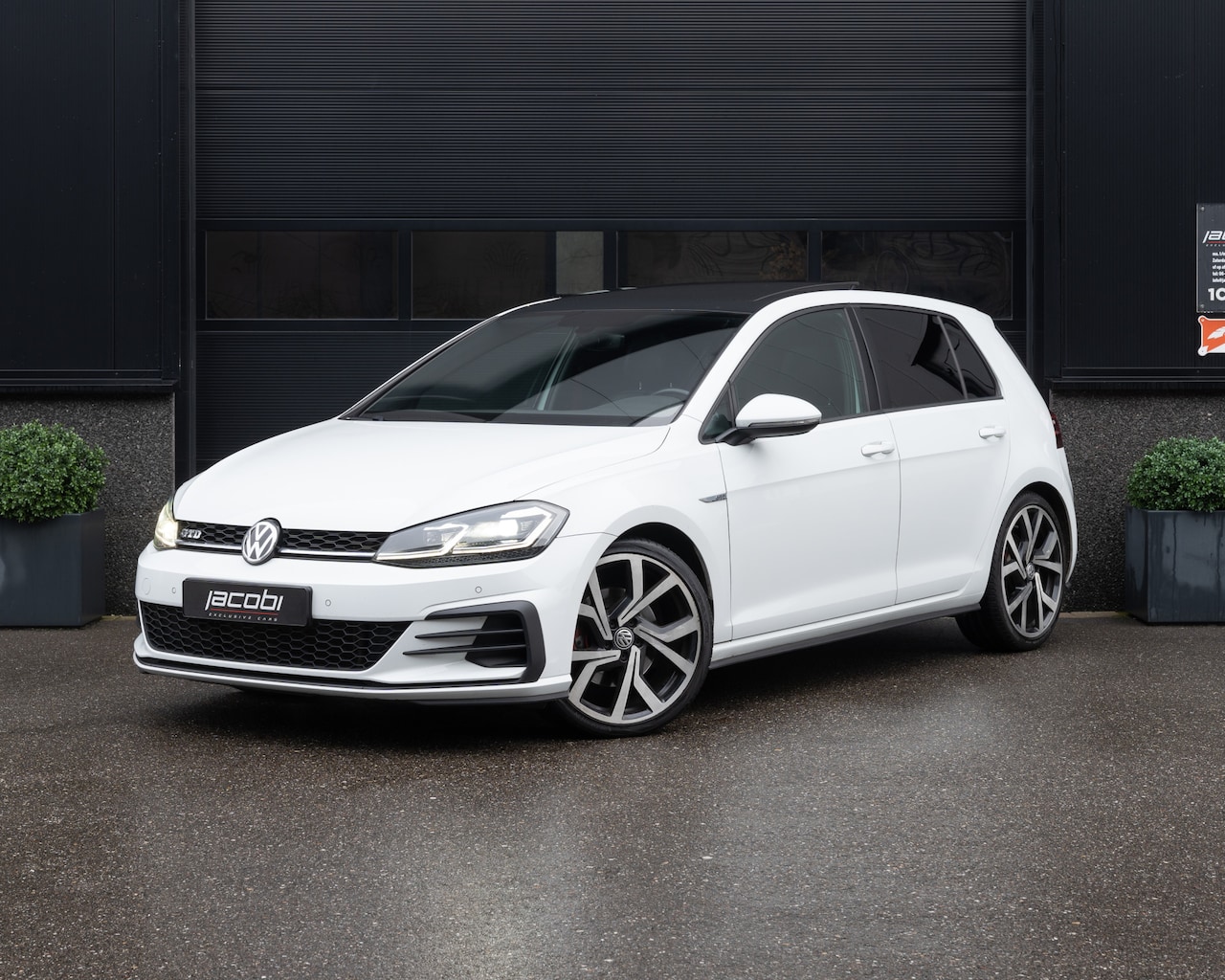 Volkswagen Golf - 2.0 TDI GTD | Pano | Virtual |  Camera | Dynaudio  | Lane & Side Assis | Front Assis | ACC - AutoWereld.nl