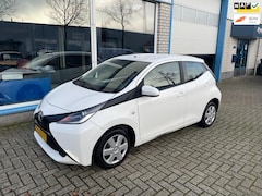 Toyota Aygo - 1.0 VVT-i x-now