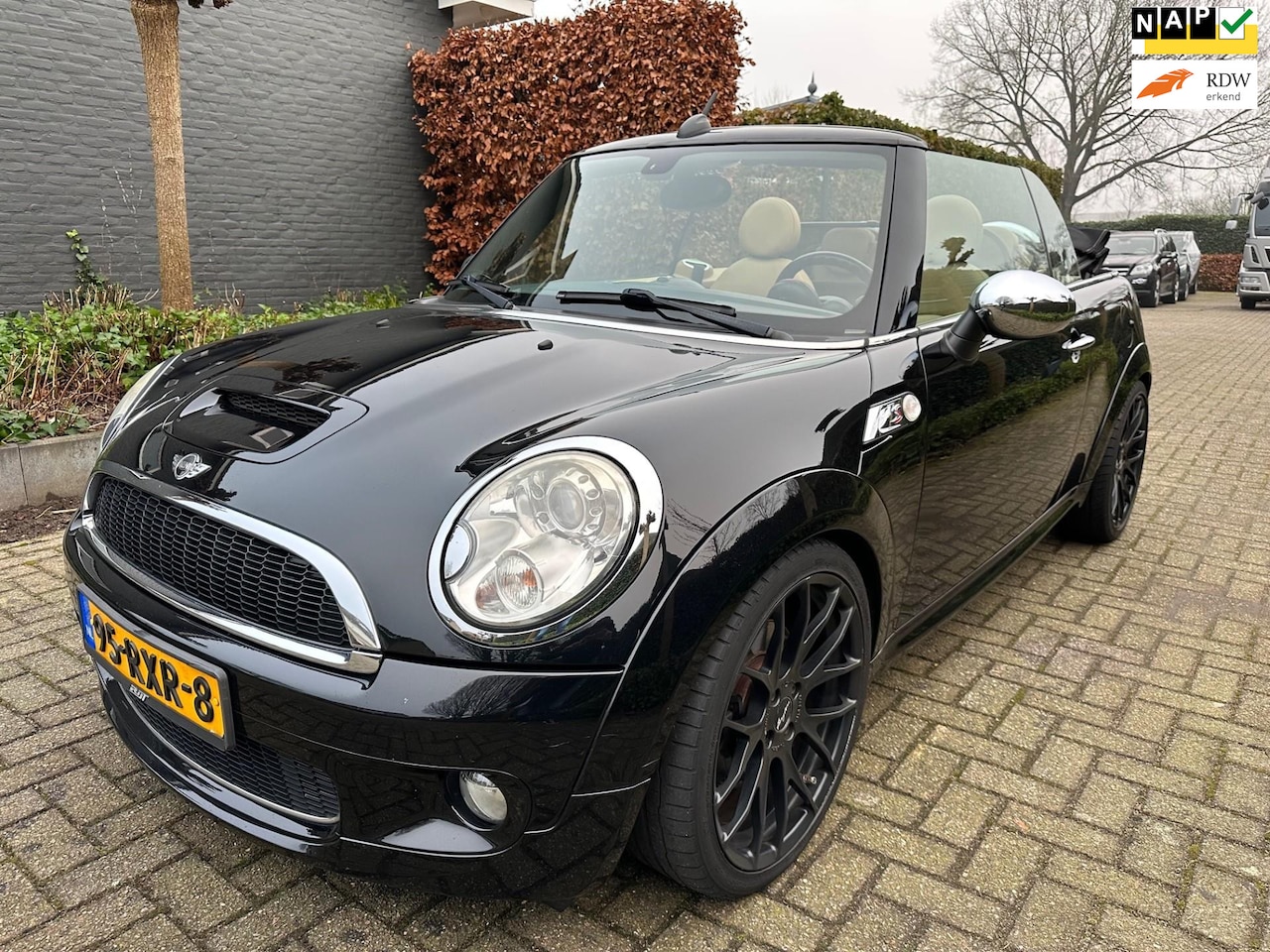 MINI Cabrio - 1.6 Cooper S Chili 1.6 Cooper S Chili, Leder, Harman/Kardon - AutoWereld.nl