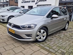 Volkswagen Golf Sportsvan - 1.0 TSI Comfortline, Navigatie, Parkeersensoren, Climate control, Cruise control