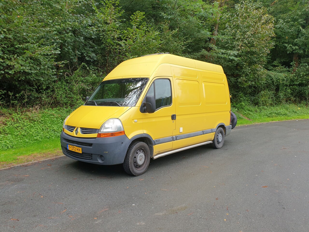 Renault Master - Master T35 L2H3 2.5 DCI Q88KW E4 - AutoWereld.nl