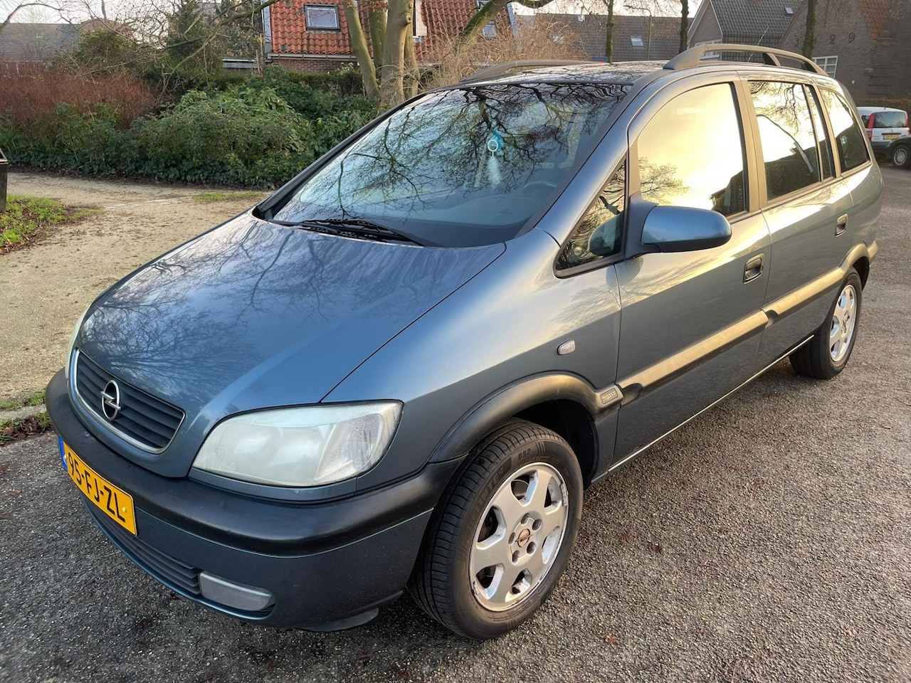 Opel Zafira - 1.6-16V Elegance AIRCO 7 PERSONEN APK 27-12-2025 - AutoWereld.nl