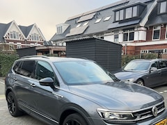 Volkswagen Tiguan Allspace - 1.5 TSI Highline Business R 7p. PANO - 20" - LEDER