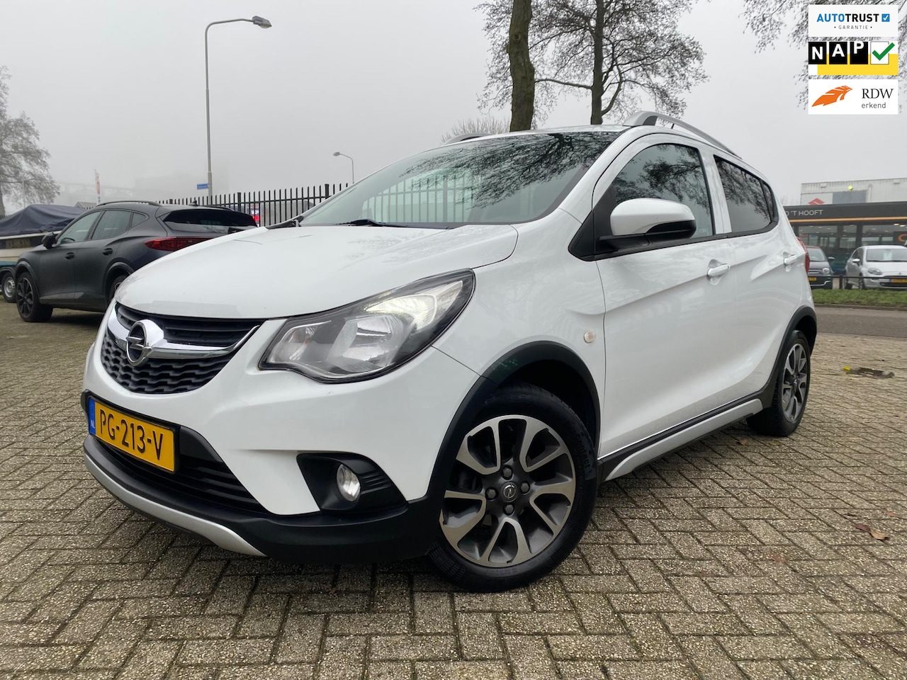 Opel Karl - 1.0 Rocks Online Edition Pdc Cruise Airco Tel Navigatie - AutoWereld.nl