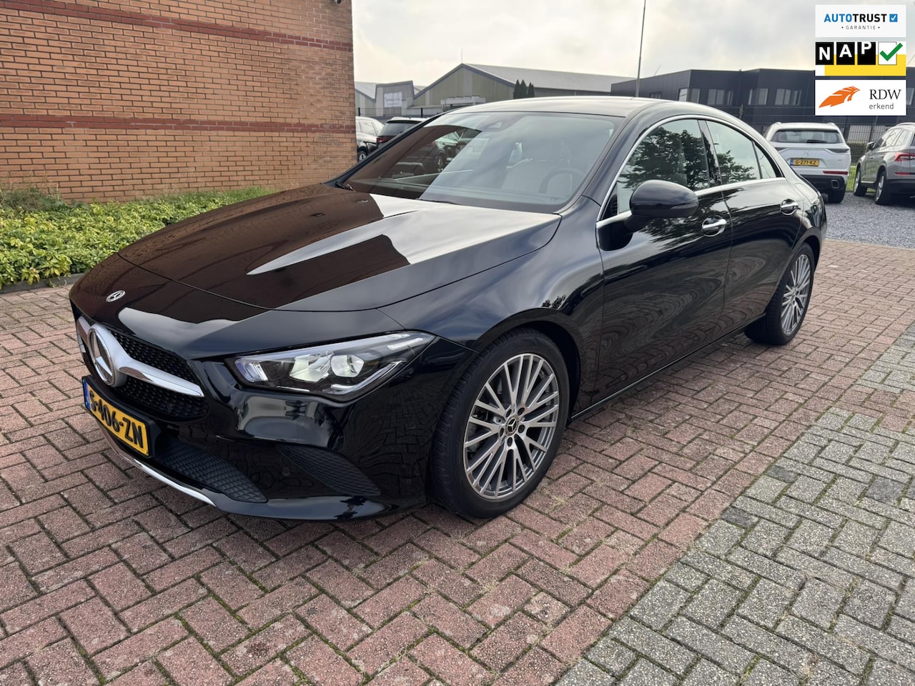 Mercedes-Benz CLA-Klasse - 180 Luxury Line 180 Luxury Line - AutoWereld.nl