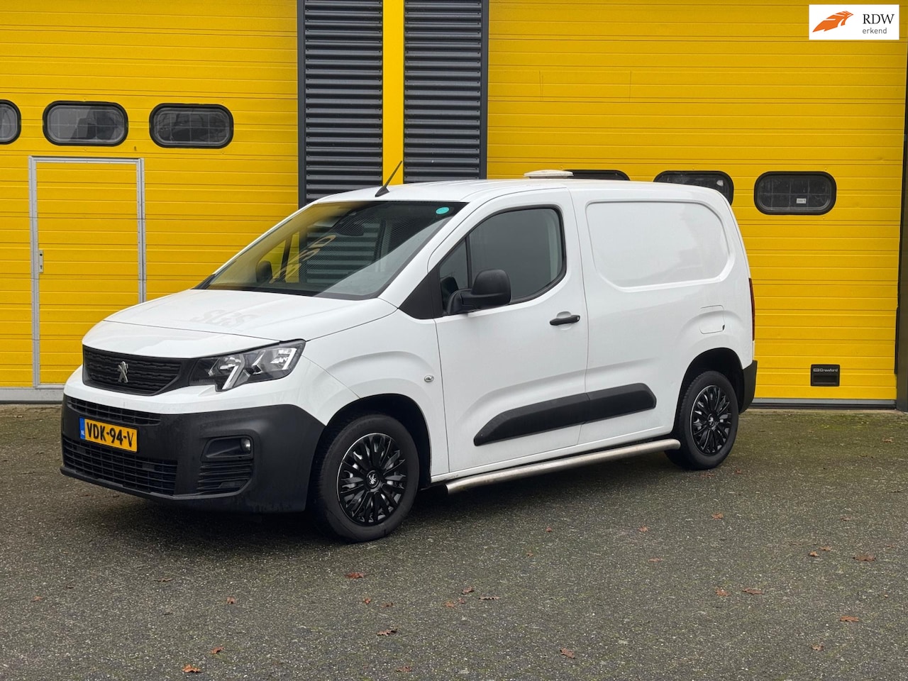 Peugeot Partner - 1.5 Airco cruise pdc eu6 - AutoWereld.nl