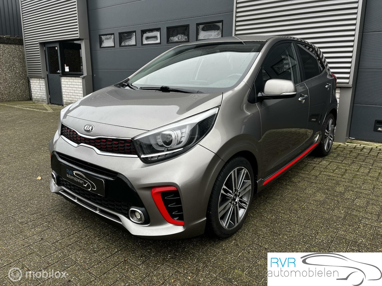 Kia Picanto - 1.2 CVVT GT-LINE/AUTOMAAT/NAVI/CAMERA - AutoWereld.nl