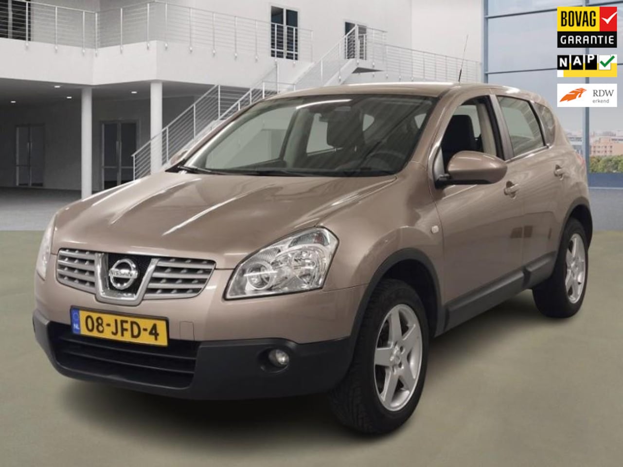 Nissan Qashqai - 1.6 Acenta 97.340 km + NAP NL-auto - AutoWereld.nl