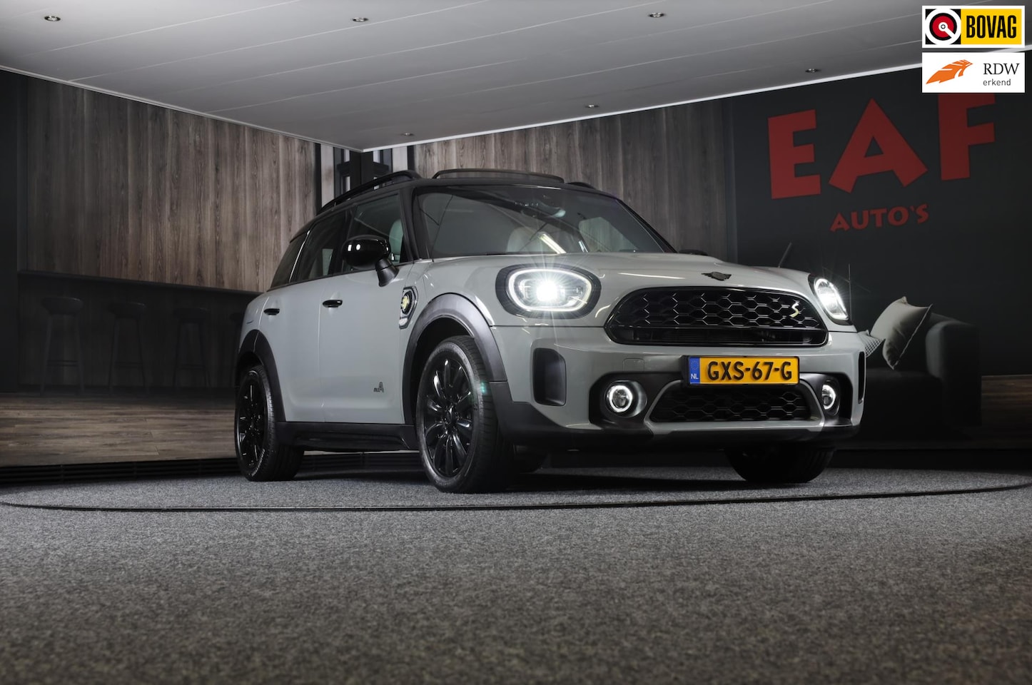 MINI Countryman - Mini 2.0 Cooper S E ALL4 MINI Yours / Aut / Acc / Navi / Camera / Head Up / Leder / Open P - AutoWereld.nl