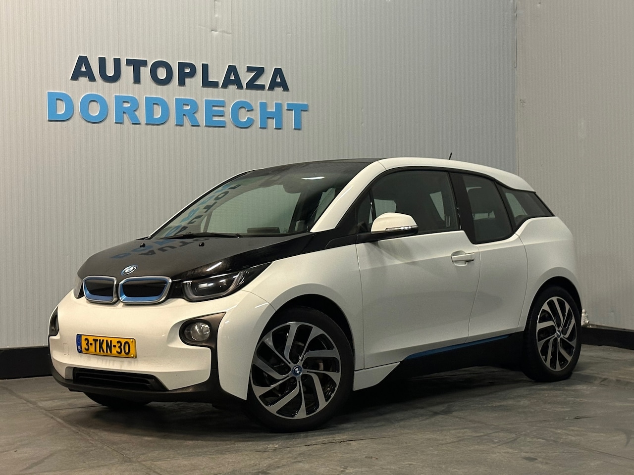 BMW i3 - Basis Comfort 22 kWh - AutoWereld.nl