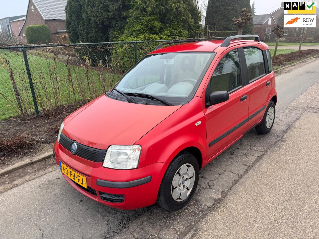 Fiat Panda - 1.1 Active Plus 5 DEURS 119DKM NAP - AutoWereld.nl