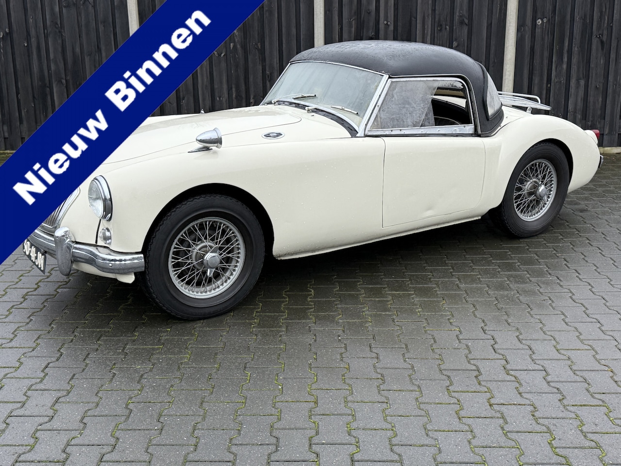 MG A 1500 - MGA Roadster (bj 1957) Hardtop NL auto km 20.000 Nap - AutoWereld.nl