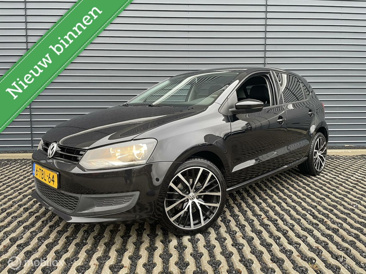 Volkswagen Polo - 1.2 TSI BlueMotion Edition | Navi | Cruise - AutoWereld.nl