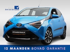 Toyota Aygo - 1.0 VVT-i x-play | AppleCarPlay/Android Auto | Camera | Cruise Control | 5 Deurs |